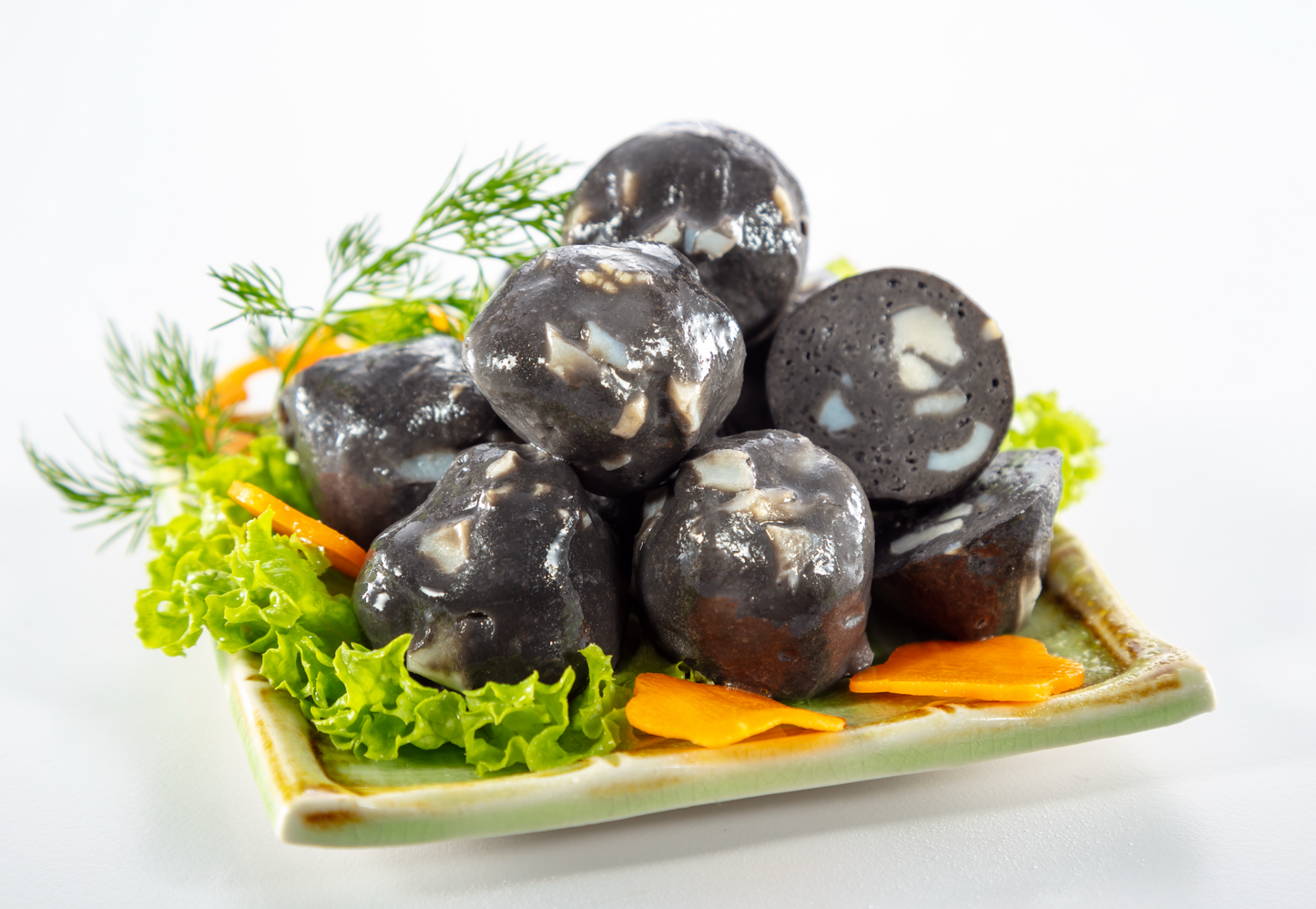 CB SQUID INK CUTTLEFISH BALL 23PCS± (500G) - CB 墨汁花技丸 23PCS± (500克)